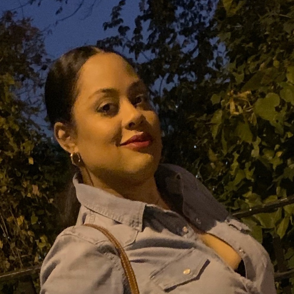 Meet your Posher, Denise